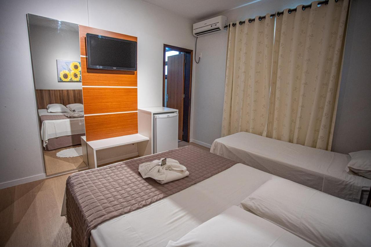 Hotel Raul'S Gaspar Extérieur photo
